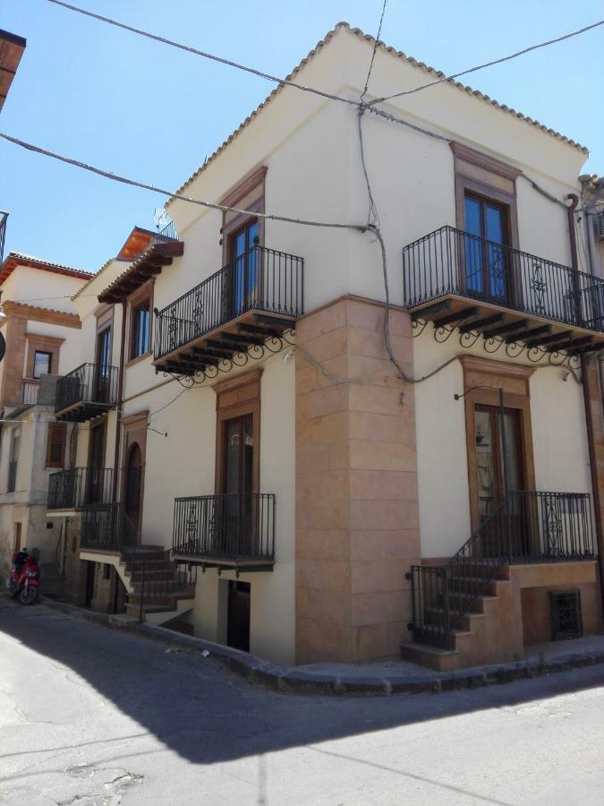 B&B Dante Barrafranca Exterior foto